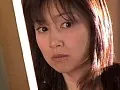FANZAが提供している淫らに溺れる人妻 年下のオトコと…(139d00241b)のサンプル画像-2