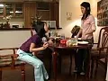 FANZAが提供しているルームメイトの危険な悪戯 男と女と女…(139d00270)のサンプル画像-19