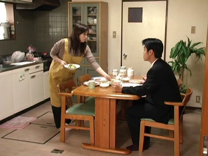 FANZAが提供している人妻同窓会 好きだった人に出逢ったら…(139d00347)のサンプル画像-1