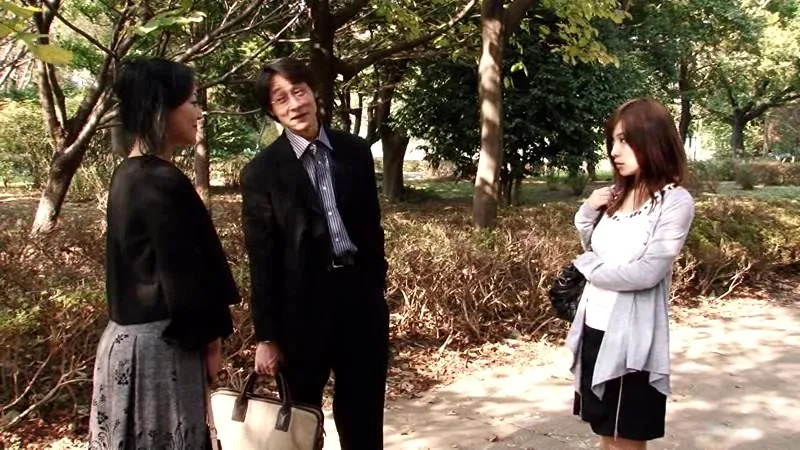 FANZAが提供している若妻家庭教師 ありふれた人妻の性体験告白(139d00599)のサンプル画像-11