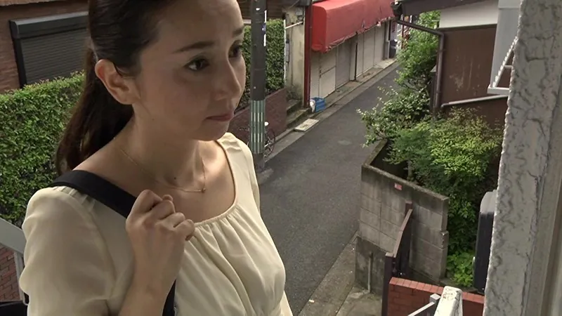 FANZAが提供している人妻家庭教師 ひと夏の経験 R18版(139legendp00001)のサンプル画像-17