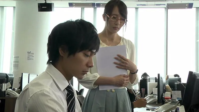FANZAが提供している社内恋愛 ゆれる女ごころ(139legendp00002)のサンプル画像-5