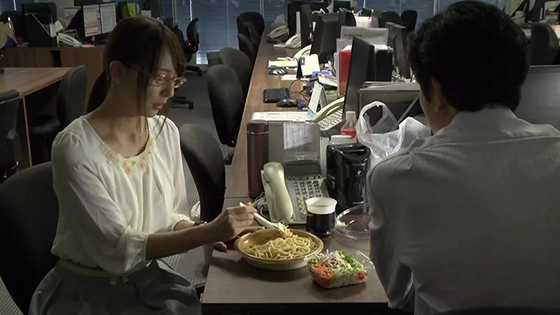FANZAが提供している社内恋愛 ゆれる女ごころ(139legendp00002)のサンプル画像-8