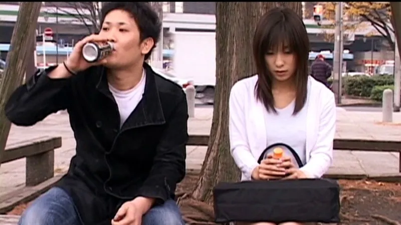 FANZAが提供している揺れる電車の中で 女子大生は診察台の上で…(144ccdv00092)のサンプル画像-15