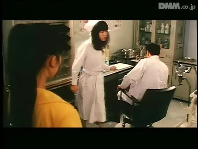 FANZAが提供している痴●と覗き 丸見え診察台(173sne00256)のサンプル画像-18