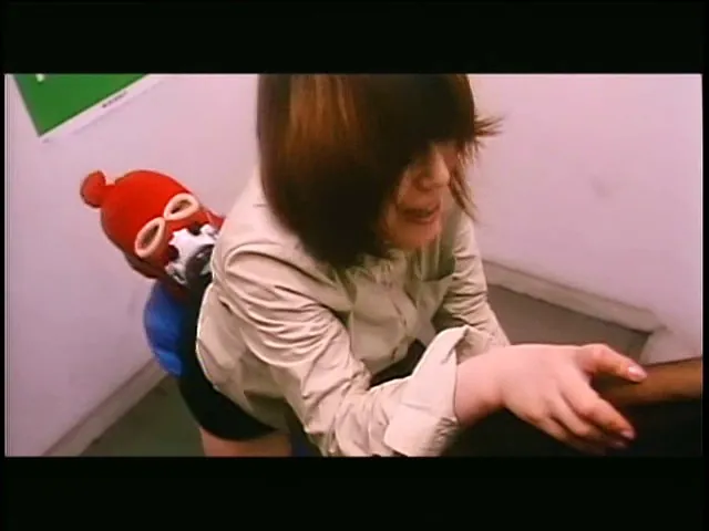 FANZAが提供している夢野まりあ 超・淫乱女の私性活(173sne00334)のサンプル画像-10