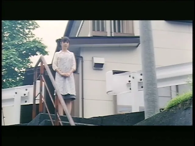 FANZAが提供しているハード・レ●プ すすり泣く人妻(174okuram00117)のサンプル画像-1