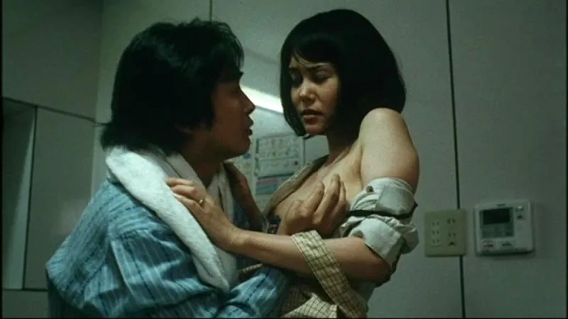 FANZAが提供している主婦(秘)不倫 後ろから出して(174okuram00345)のサンプル画像-18