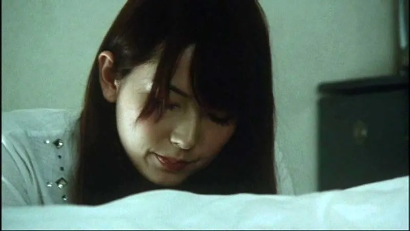 FANZAが提供している真夜中の不倫妻(174okuram00443)のサンプル画像-4