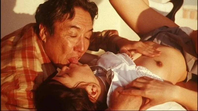 FANZAが提供している露出願望 見られたい人妻(174okuram00476)のサンプル画像-14