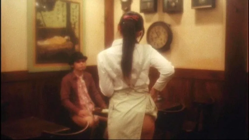 FANZAが提供している挑発ウェイトレス おもてなしCafe(174okuram00489)のサンプル画像-2