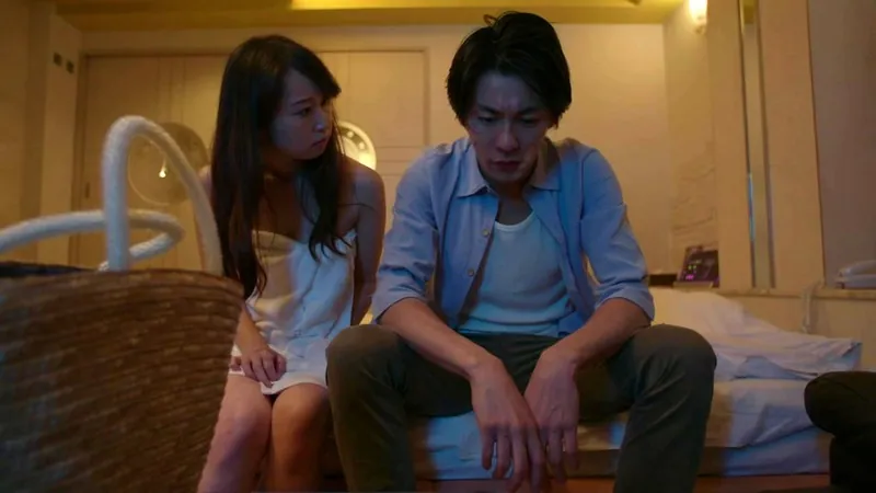 FANZAが提供しているヤリ頃女子大生 強がりな乳房(174okuram00623)のサンプル画像-17
