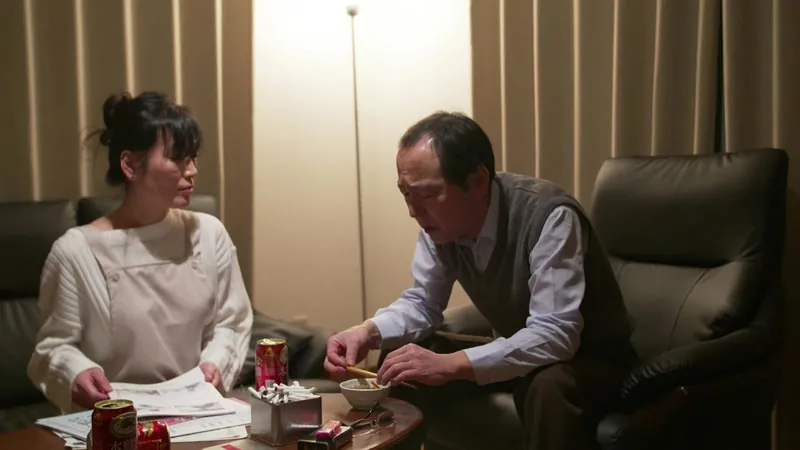 FANZAが提供している人妻の吐息 淫らに愛して(174okuram00678)のサンプル画像-2