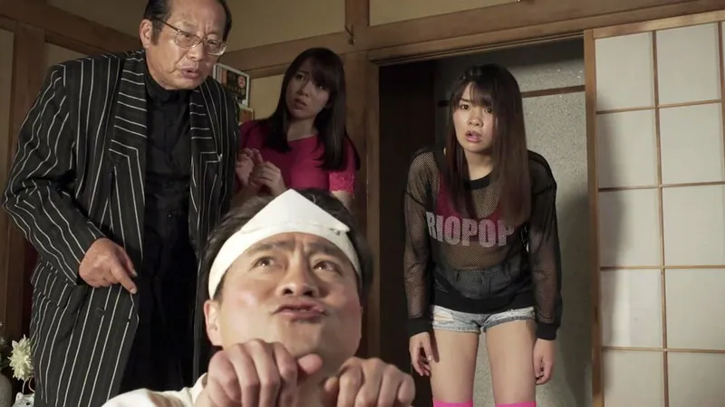 FANZAが提供している未亡人下宿?エピソード3 裏口も開いてます(174okuram00687)のサンプル画像-14