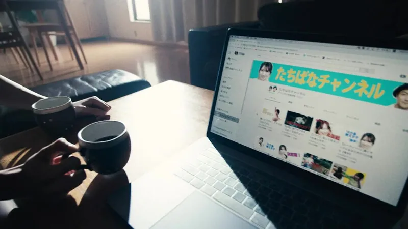 FANZAが提供している若妻ナマ配信 見せたがり(174okuram00715)のサンプル画像-17