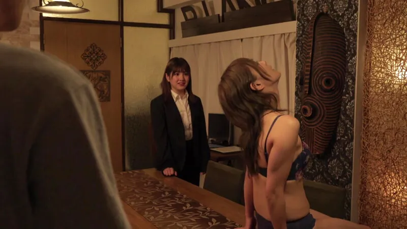 FANZAが提供している誘惑ママさん レッツラ性春!(174okuram00772)のサンプル画像-13