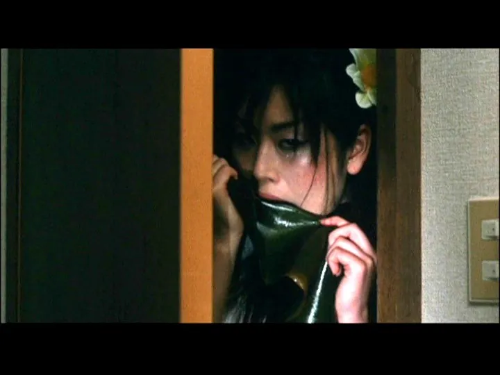 FANZAが提供している濡れ続けた女 吸いつく下半身(186_00806)のサンプル画像-9