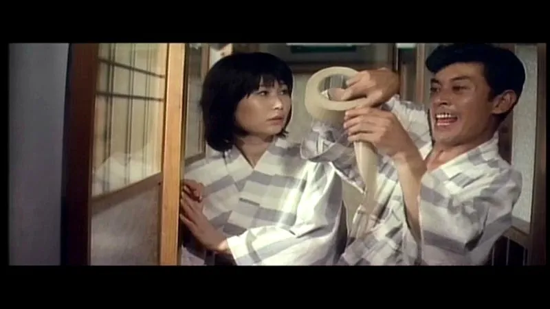 FANZAが提供している痴●(秘)変態夫婦(186_08107)のサンプル画像-17