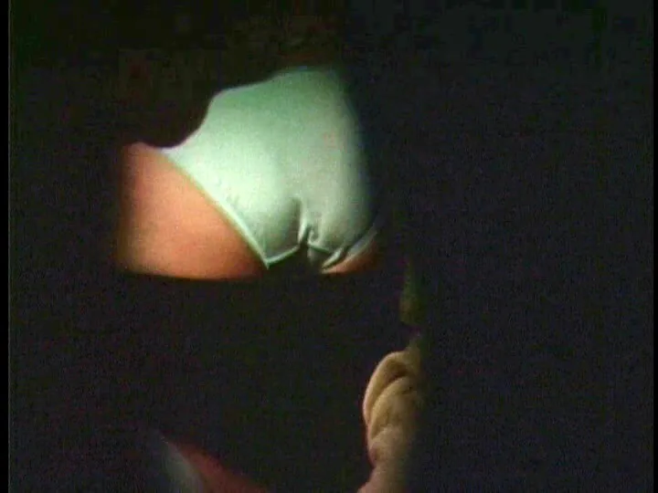 FANZAが提供している盗撮スクープ 3 女校生スキー合宿(186p00015)のサンプル画像-17