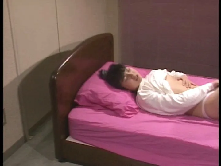 FANZAが提供している素肌にくちづけ 星川ミグ(186p00053)のサンプル画像-1