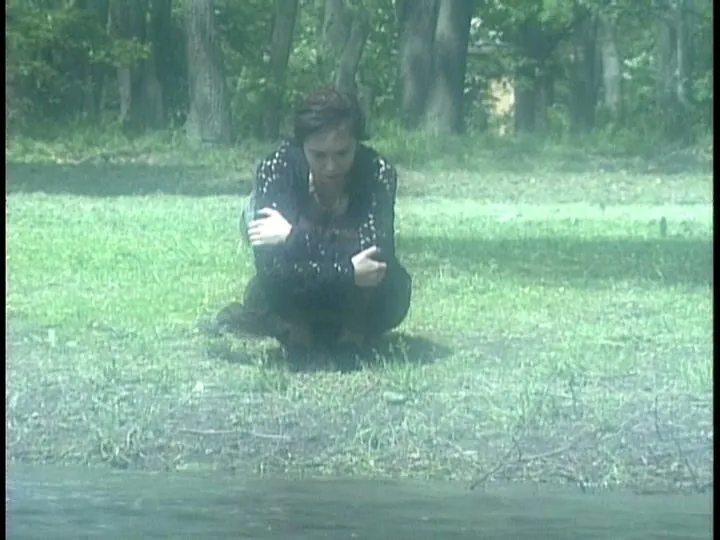 FANZAが提供しているイカすフェチ天国4 女態制服 小磯朋美(186q00198)のサンプル画像-5