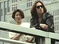 FANZAが提供している痴●電車 人妻・ハイミス・熟女篇(186scb00020)のサンプル画像-5