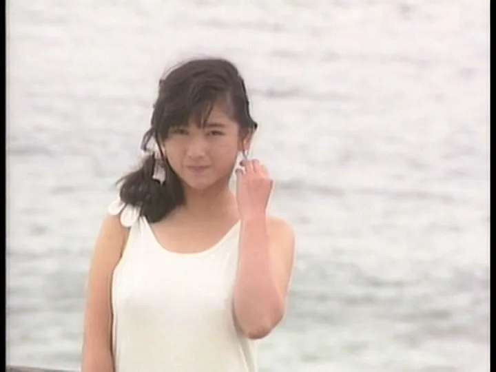 FANZAが提供している裸足の人魚 前原祐子(186y00011)のサンプル画像-18