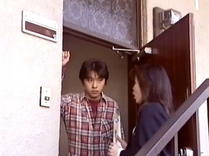 FANZAが提供している完熟女37歳 人妻生保レディの実態(403pink00099)のサンプル画像-14