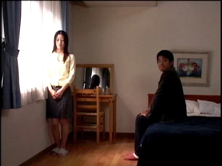 FANZAが提供している痴●電車デラックス 狙われた女たち(414moond00045)のサンプル画像-10