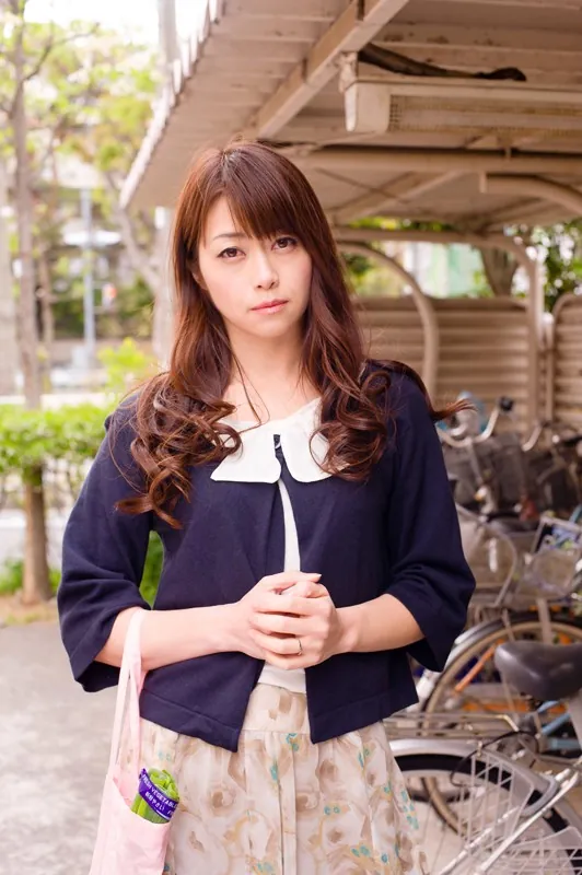 FANZAが提供している団地妻の日常 北条麻妃(5161aben00006)のサンプル画像-2