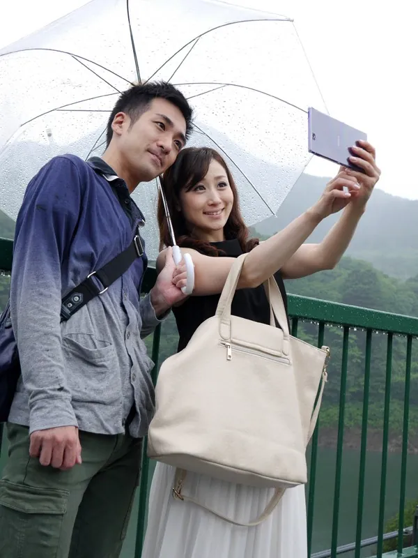 FANZAが提供している【川上ゆう/片瀬仁美】母●交尾 義母と息子の絶頂SEX秘湯旅！(5161aben00038)のサンプル画像-10