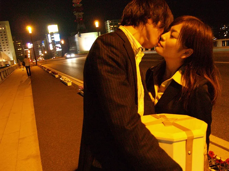 FANZAが提供している誰とでもする男、誰とでも寝る女(5310intfs00040)のサンプル画像-2