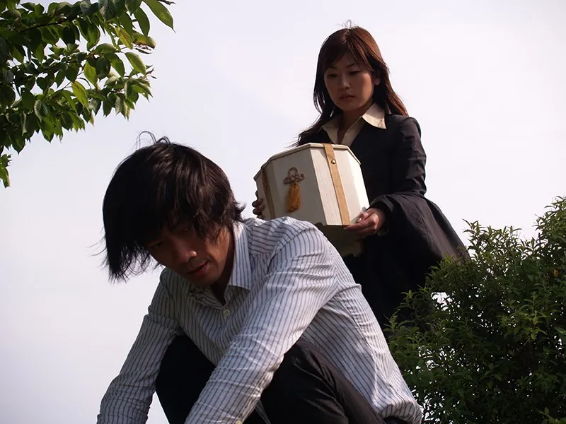 FANZAが提供している誰とでもする男、誰とでも寝る女(5310intfs00040)のサンプル画像-6