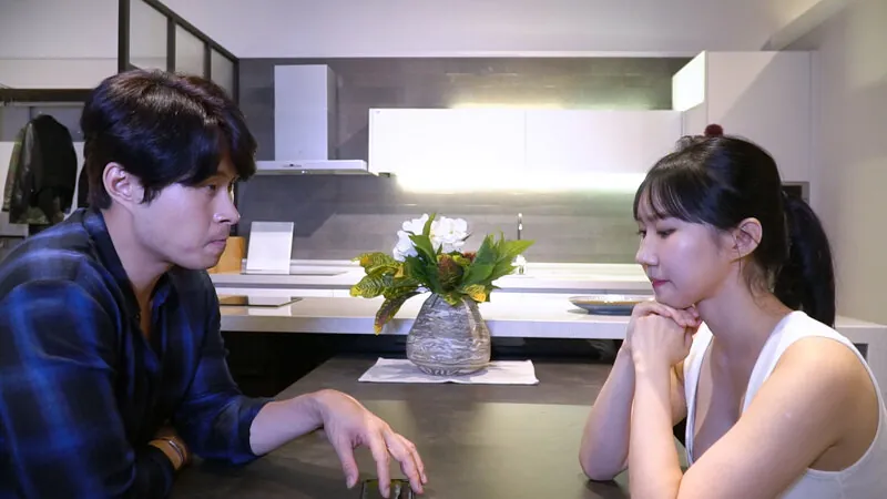 FANZAが提供している艶事探偵 淫靡な三角関係(5421ksd00056)のサンプル画像-12