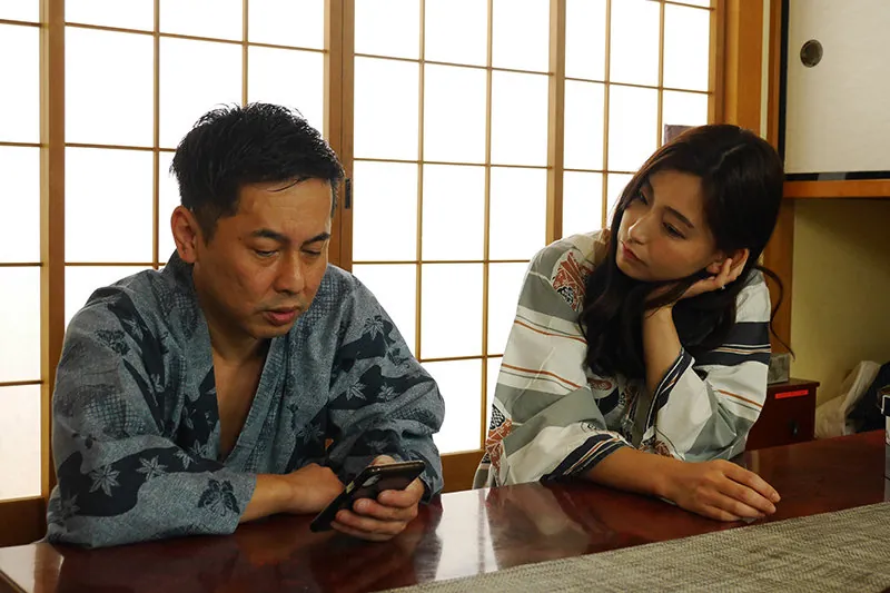FANZAが提供している指輪の人妻(5699rubyr00107)のサンプル画像-2