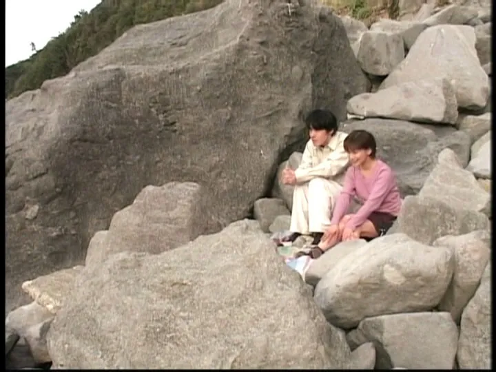 FANZAが提供している快楽！OL温泉天国(h_062lip00066)のサンプル画像-1