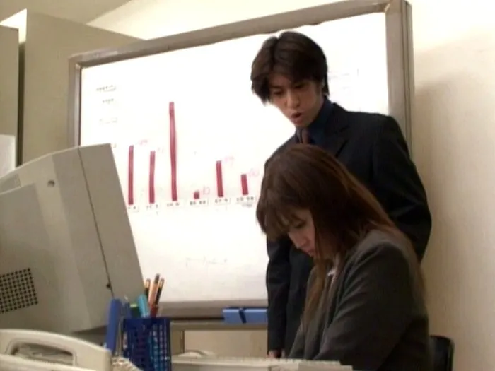 FANZAが提供している魅惑のパンティーストッキング~ビリビリ破いて~(h_062lip00074)のサンプル画像-12
