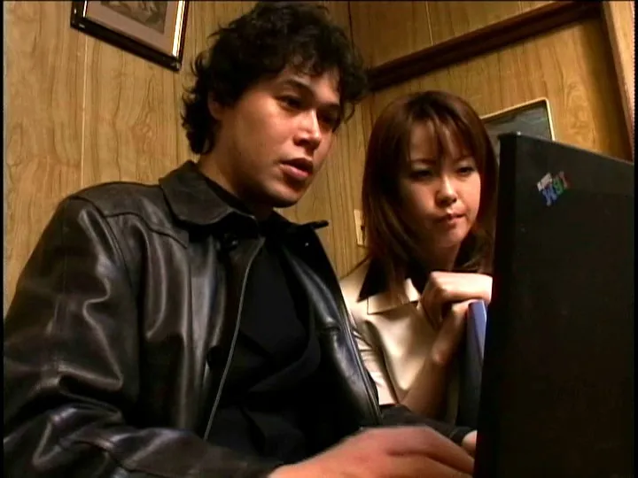FANZAが提供している凌● 痴●天国～通勤バスに御用心～(h_062lip00094)のサンプル画像-15