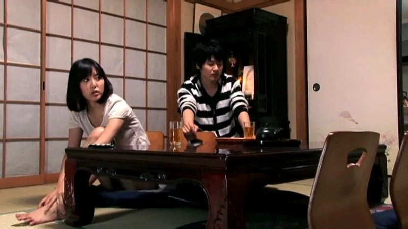 FANZAが提供している絶対綺麗 TONARI NO お姉さん Love Motion(h_082aac02025r)のサンプル画像-2