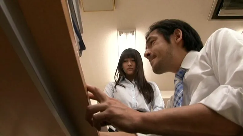 FANZAが提供している満淫電車 狙われたお姉さん(h_082acce01056)のサンプル画像-20