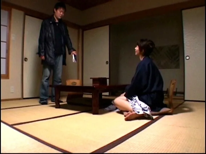 FANZAが提供している義母(秘)劇場 母がオンナになる夜(h_082tsdv60026)のサンプル画像-3