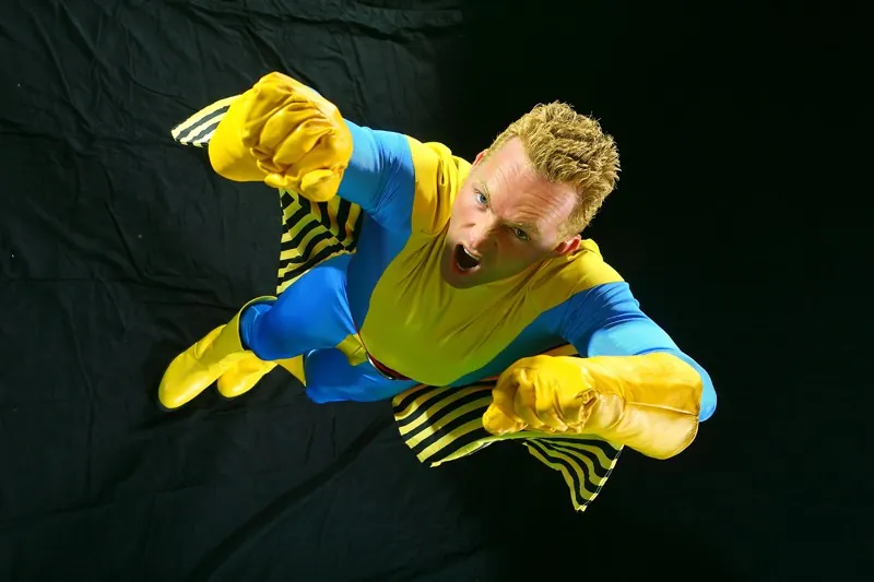FANZAが提供しているハメンジャーズ vs HナMEN(h_109bob00169)のサンプル画像-3
