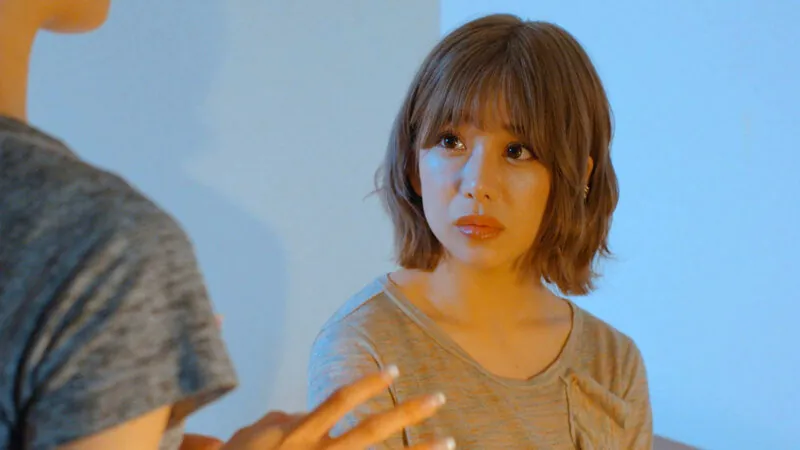 FANZAが提供している星奈あいと有村のぞみの激エロボディと絡み合うハッピーSEXライフ(h_1641hndm00003r18)のサンプル画像-3