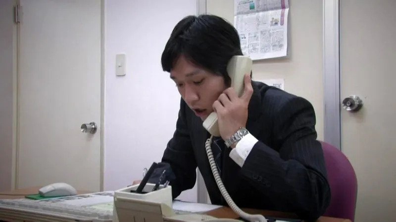 FANZAが提供している希志あいのの誘惑リップとスレンダー裸体で献身筆おろしH(h_198cnpd00015r18)のサンプル画像-1