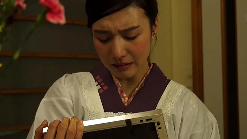FANZAが提供している古川いおりの妖艶美女の暴走する性欲(h_198cnpd00074r18)のサンプル画像-6