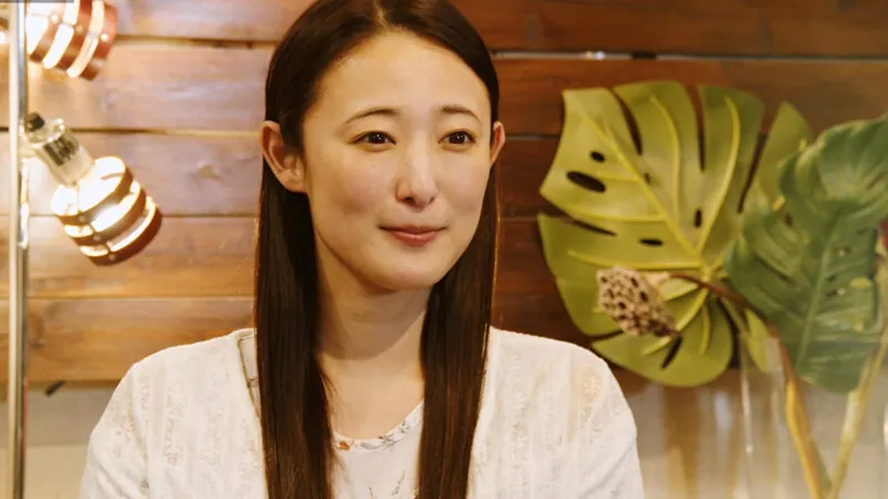 FANZAが提供している松岡すずの覗かれ願望に悶える美女の溢れ出る性欲(h_198need000108r18)のサンプル画像-17
