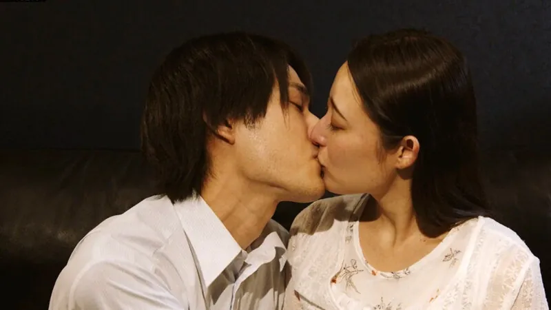 FANZAが提供している松岡すずの覗かれ願望に悶える美女の溢れ出る性欲(h_198need000108r18)のサンプル画像-5