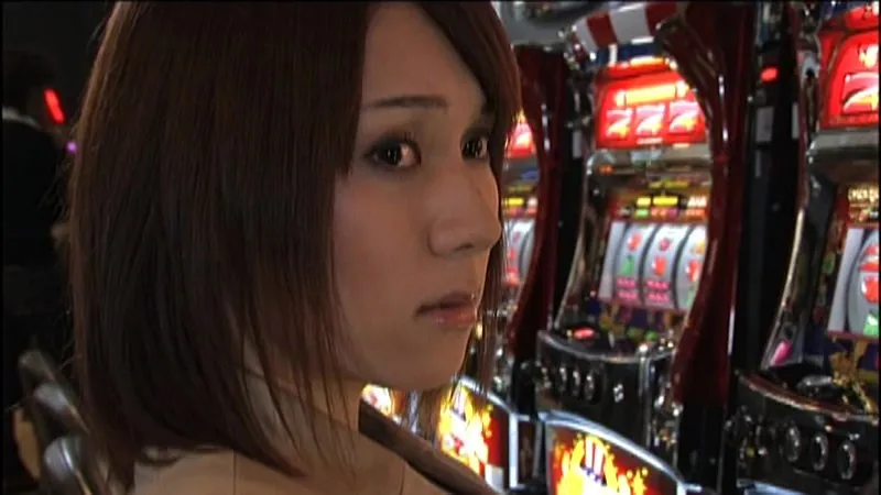 FANZAが提供している木下柚花の性欲底なしどエロ美女ギャンブラー3人組の絶頂連鎖(h_198need00016)のサンプル画像-16