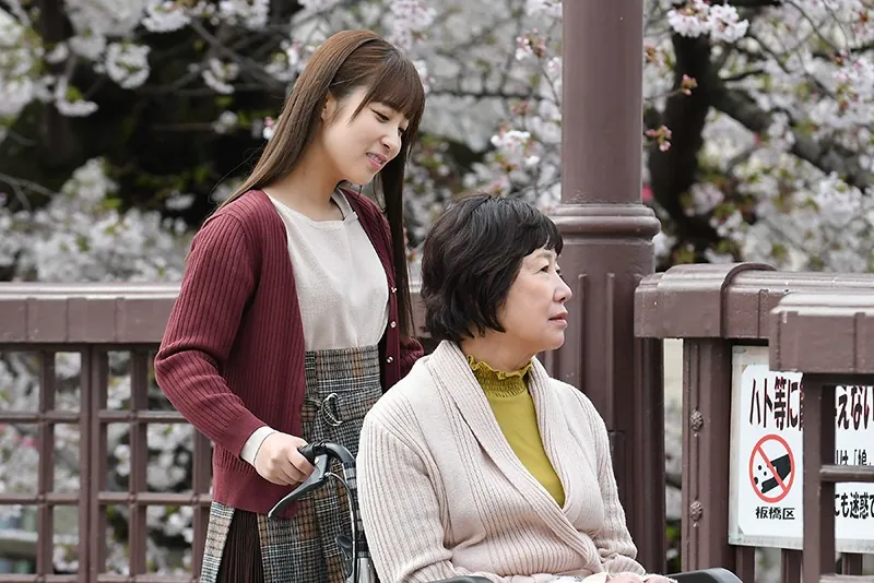 FANZAが提供している栄川乃亜と朝桐光の濡れるボディとキケンな恍惚(h_198need00084r18)のサンプル画像-2