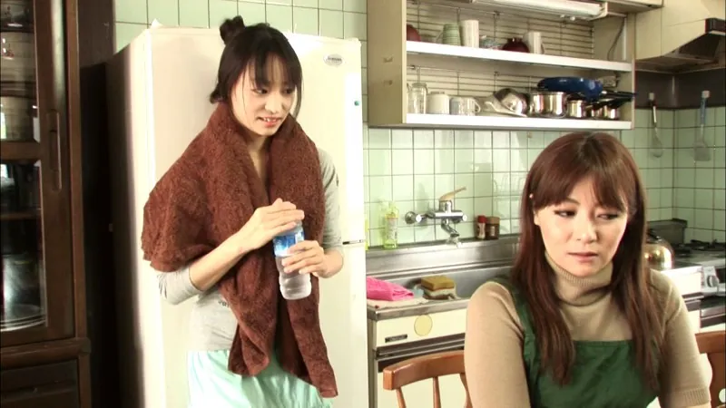 FANZAが提供している熟れた母と淫らな娘(h_198neod00058)のサンプル画像-3
